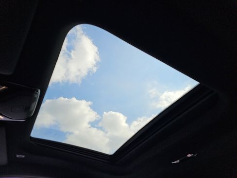 Certified 2023 BMW i4 eDrive35 image 30