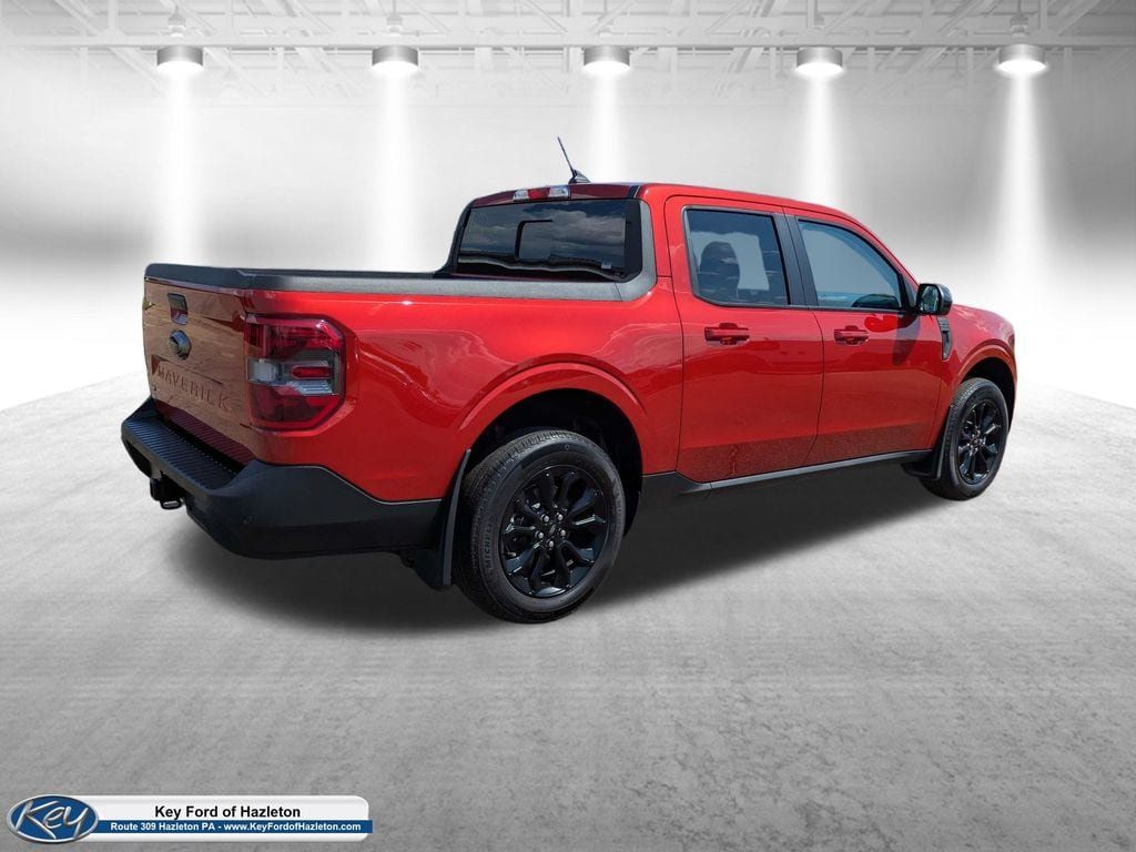 Used 2024 Ford Maverick Lariat w/ Black Appearance Package FWD image 4