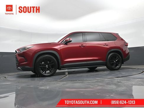Used 2024 Toyota Grand Highlander AWD image 50