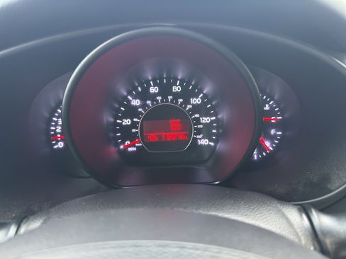 Used 2016 Kia Soul image 12