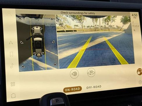 New 2026 Land Rover Defender 110 X-Dynamic SE image 13