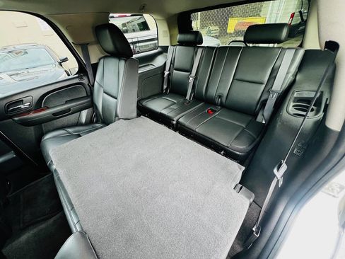 Used 2012 Chevrolet Tahoe LTZ image 23