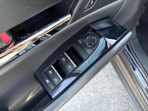 Used 2023 MAZDA CX-30 AWD 2.5 S w/ Preferred Package image 21