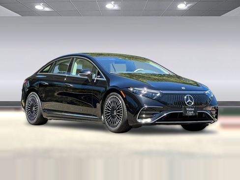 Used 2022 Mercedes-Benz EQS 580 4MATIC Sedan image 7