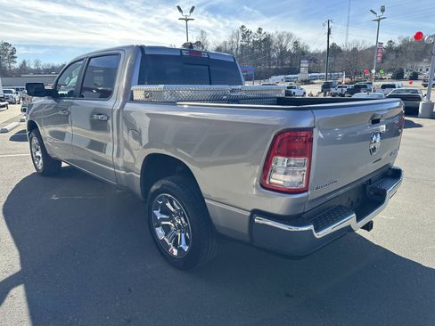 Used 2022 RAM 1500 Big Horn image 6