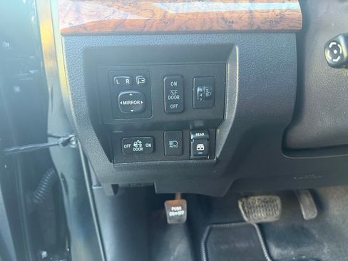 Used 2018 Toyota Tundra 1794 Edition AWD/4WD image 16