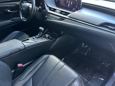 Used 2019 Lexus ES 350 F Sport w/ Accessory Package FWD image 32