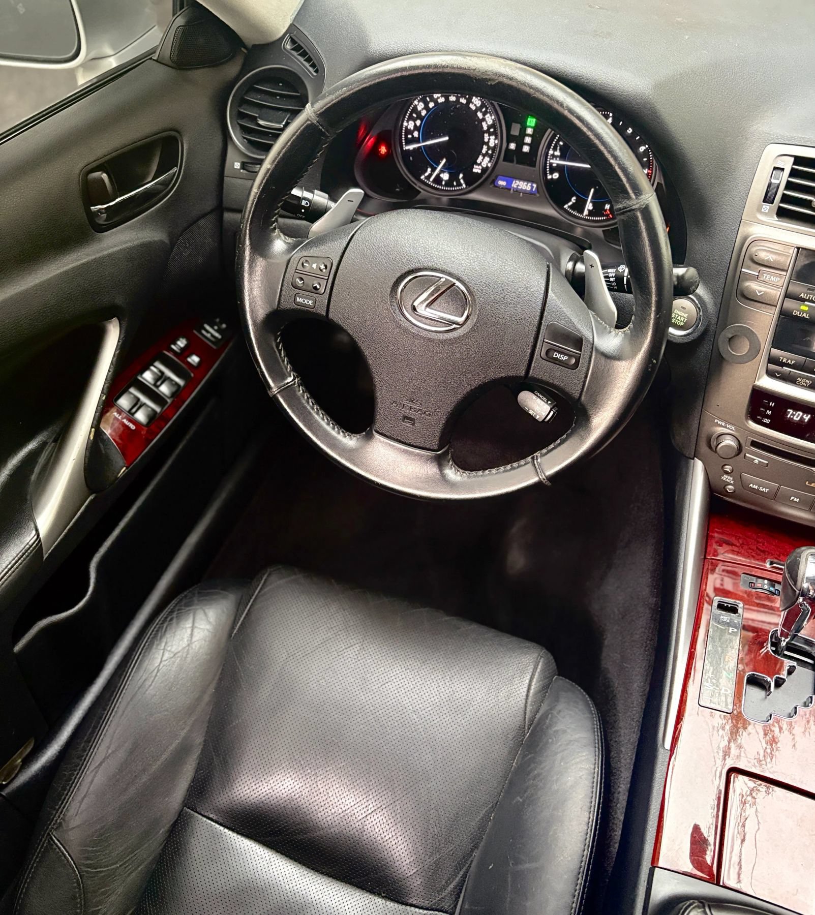 Used 2006 Lexus IS 250 AWD w/ Preferred Accessory Pkg image 4