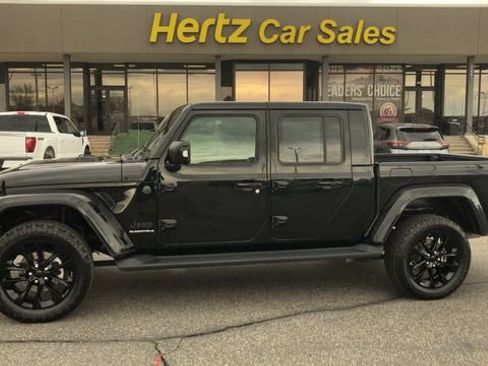 Used 2023 Jeep Gladiator Overland image 5