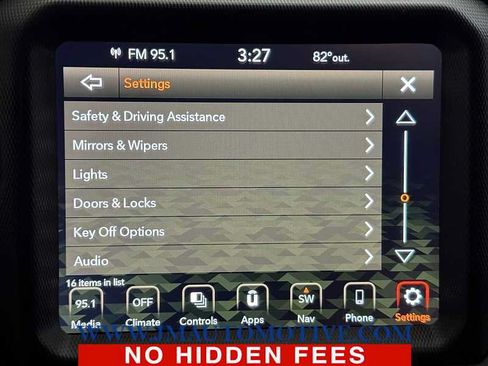 Used 2023 Jeep Wrangler Unlimited w/ 8.4" Radio Group AWD/4WD image 32