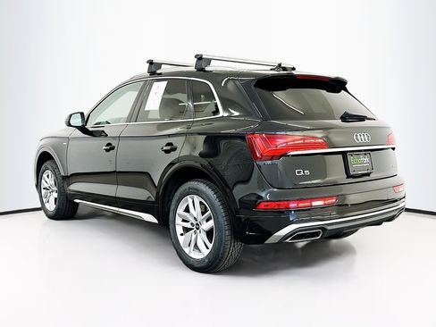 Used 2022 Audi Q5 2.0T Premium w/ Convenience Package image 5