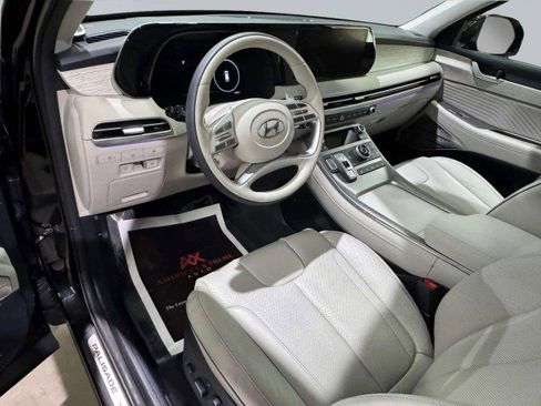 Used 2024 Hyundai Palisade Calligraphy image 27