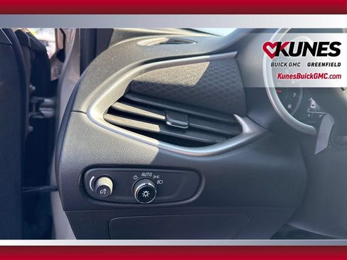 Used 2023 Chevrolet Malibu LT w/ Driver Confidence Package FWD image 33