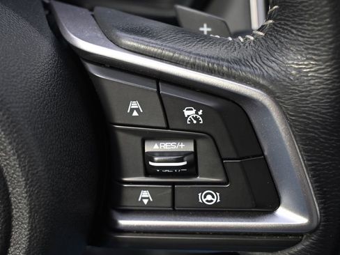 Used 2022 Subaru Outback Premium image 32