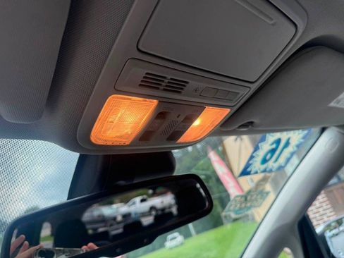 Used 2016 Honda Odyssey EX-L image 31
