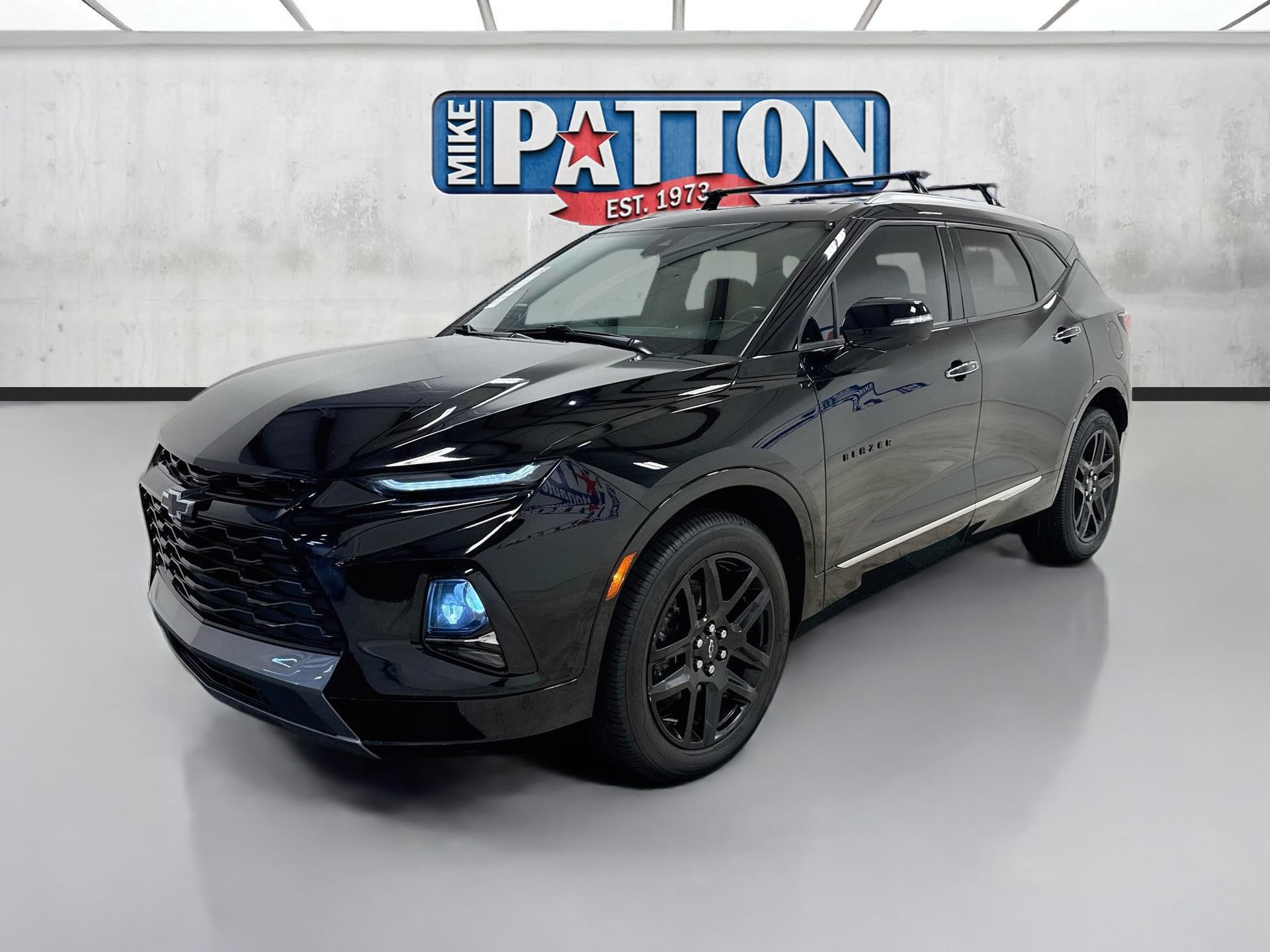 Used 2021 Chevrolet Blazer Premier w/ Driver Confidence II Package FWD image 3