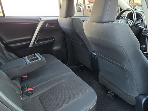 Used 2018 Toyota RAV4 XLE w/ Plus Extra Value Package image 27