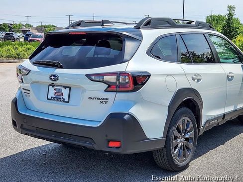 Used 2024 Subaru Outback Onyx Edition XT AWD/4WD image 6