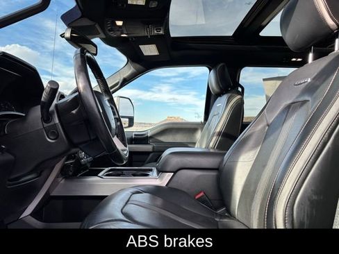 Used 2020 Ford F250 Platinum image 11