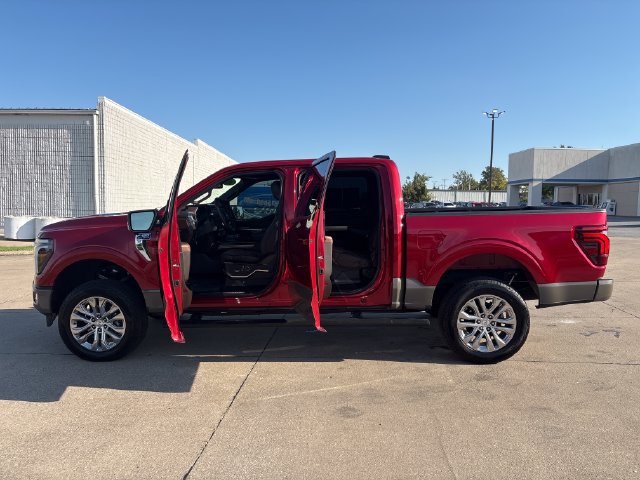Used 2025 Ford F150 King Ranch w/ FX4 Off-Road Package AWD/4WD image 32