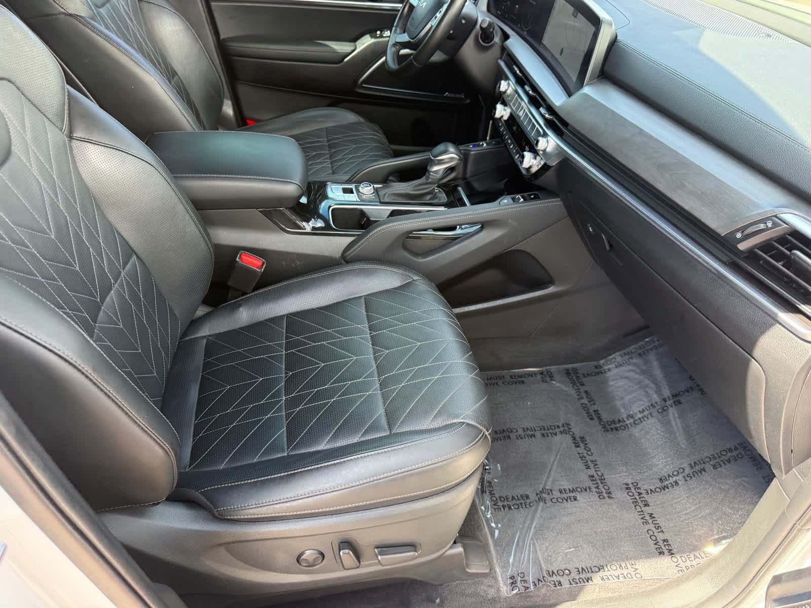 Used 2023 Kia Telluride SX Prestige X-Pro AWD/4WD image 32