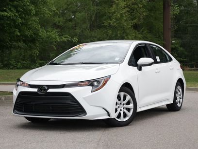 Used 2025 Toyota Corolla LE