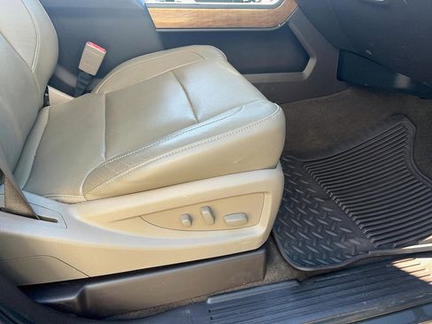 Used 2015 Chevrolet Silverado 2500 LTZ w/ Duramax Plus Package image 35