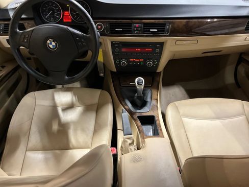 Used 2009 BMW 328i Sedan RWD image 19