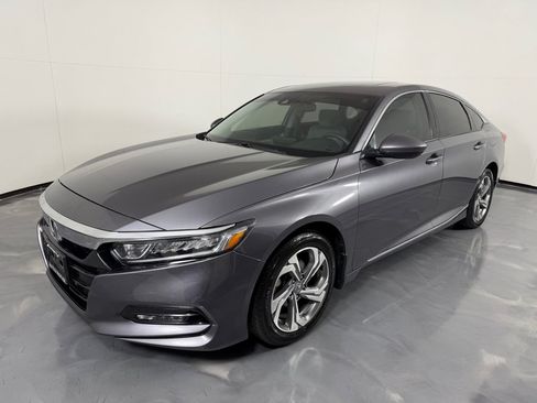 Used 2020 Honda Accord EX image 9
