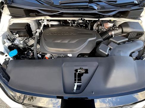 New 2026 Honda Odyssey EX-L image 16