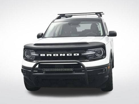 Used 2023 Ford Bronco Sport Outer Banks w/ Tech Package AWD/4WD image 2