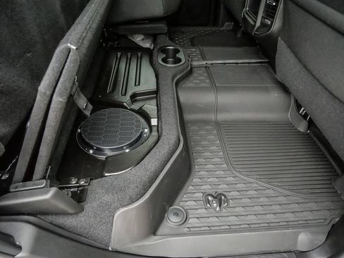 New 2026 RAM 3500 Big Horn AWD/4WD image 27