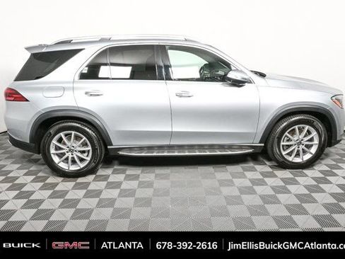 Used 2024 Mercedes-Benz GLE 350 4MATIC image 2