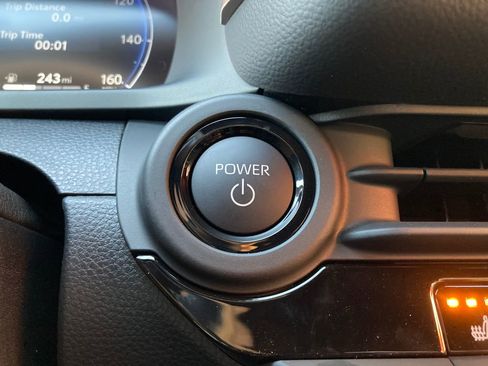 New 2026 Toyota Crown Signia image 11