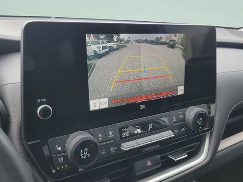 Certified 2024 Toyota Grand Highlander AWD image 21