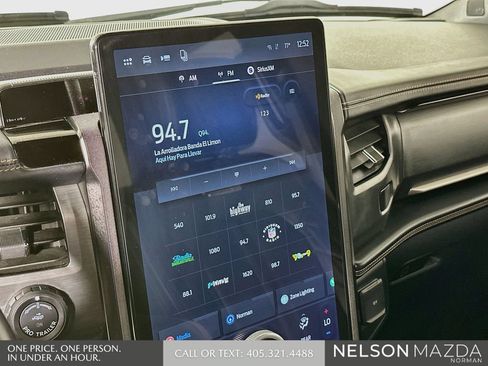 Used 2023 Ford Expedition Platinum AWD/4WD image 16