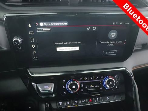 Used 2026 GMC Sierra 2500 AT4 w/ AT4 Premium Plus Package AWD/4WD image 23