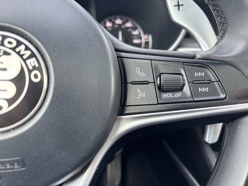 Used 2018 Alfa Romeo Stelvio Ti Sport image 26