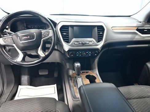 Used 2019 GMC Acadia SLE image 13