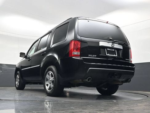 Used 2011 Honda Pilot Touring image 30