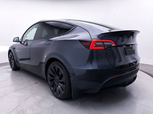 Used 2021 Tesla Model Y Performance image 13