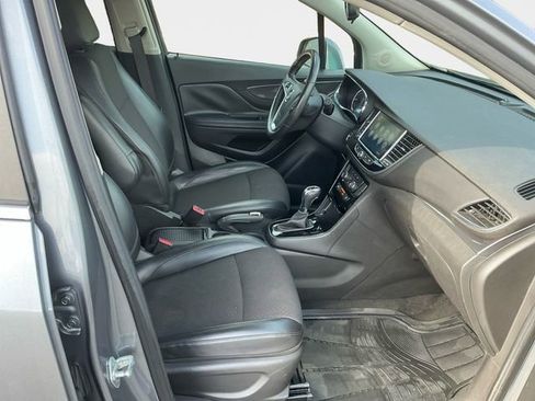 Used 2020 Buick Encore Preferred image 16