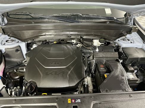 Used 2025 Kia Telluride S AWD/4WD image 35
