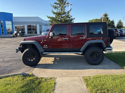 Used 2009 Jeep Wrangler Unlimited X AWD/4WD image 9