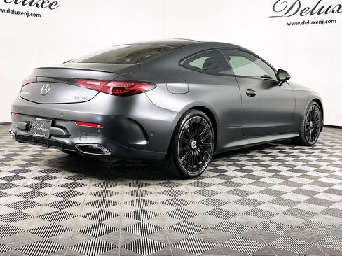 Used 2024 Mercedes-Benz CLE 450 4MATIC Coupe image 6