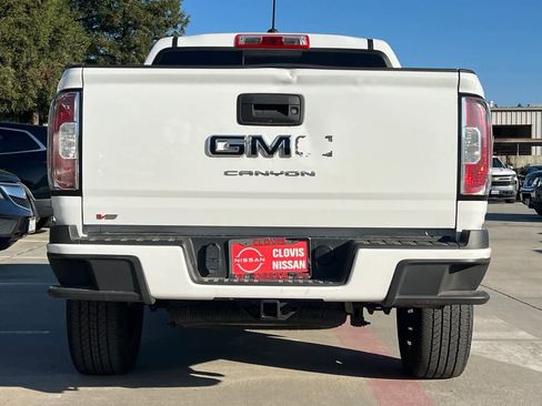 Used 2022 GMC Canyon Elevation w/ Trailering Package image 8