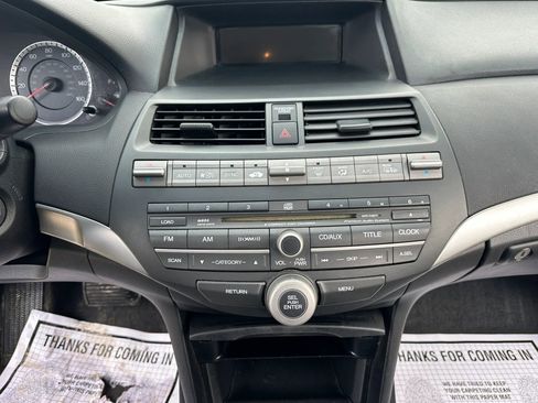 Used 2010 Honda Accord EX-L image 18