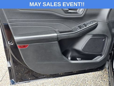 Used 2025 Ford Escape Active AWD/4WD image 34