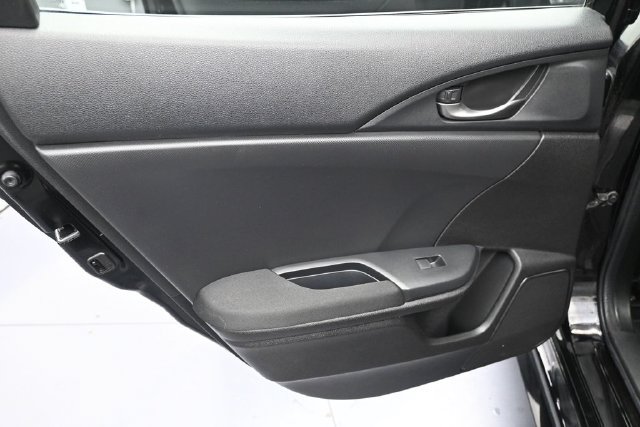 Certified 2018 Honda Civic Sport image 16