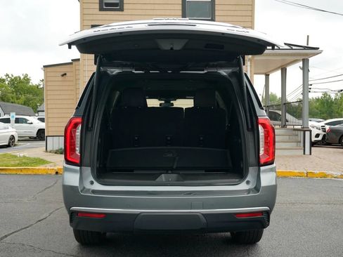 Used 2021 GMC Yukon XL SLT w/ Rear Media and Nav Package AWD/4WD image 33
